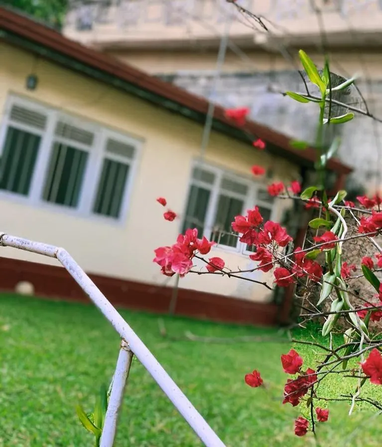 Hétvégi ház No 06 Veediya Bandara Lane Bahirawakanda Kandy