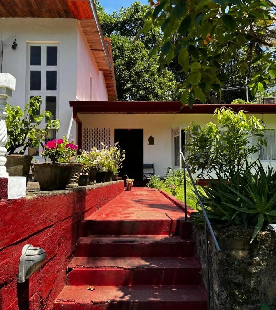 Casa di campagna No 06 Veediya Bandara Lane Bahirawakanda Kandy